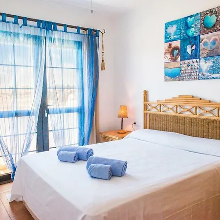 Holiday White With Pool And 500m To Sea Villa Corralejo